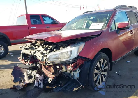 2015 Subaru Outback 2.5I Limited из США, поврежденный, VIN 4S4BSBLC6F3352975